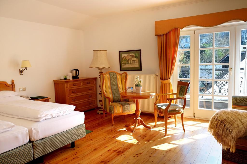 Hotel Landhaus Fuhrgassl-Huber Viena Exterior foto