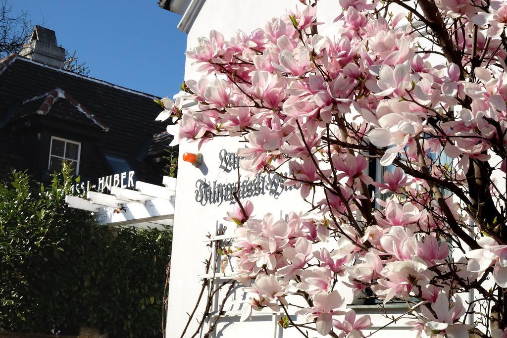 Hotel Landhaus Fuhrgassl-Huber Viena Exterior foto